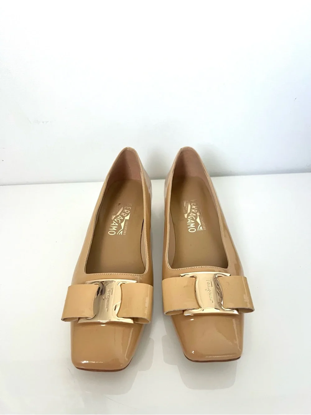 Ferragamo Vera Nude Beige Patent Block Heel Pumps with Decorative Buckle Size 38